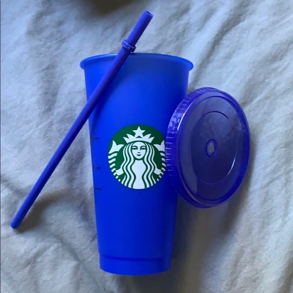 Blue Starbucks color changing cup!